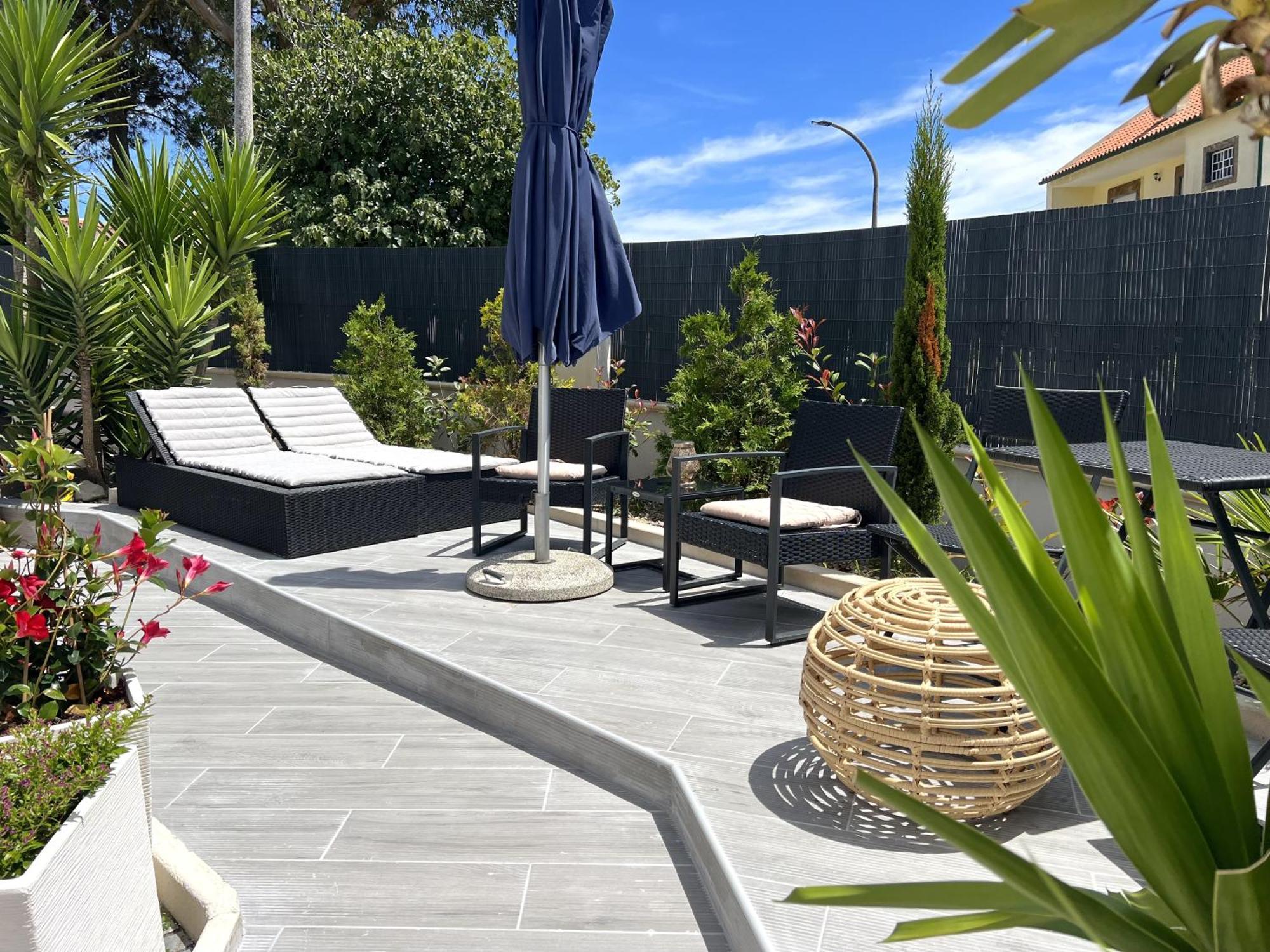 Nazare Oasis Suites Экстерьер фото