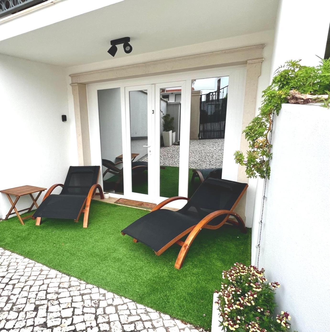 Nazare Oasis Suites Экстерьер фото