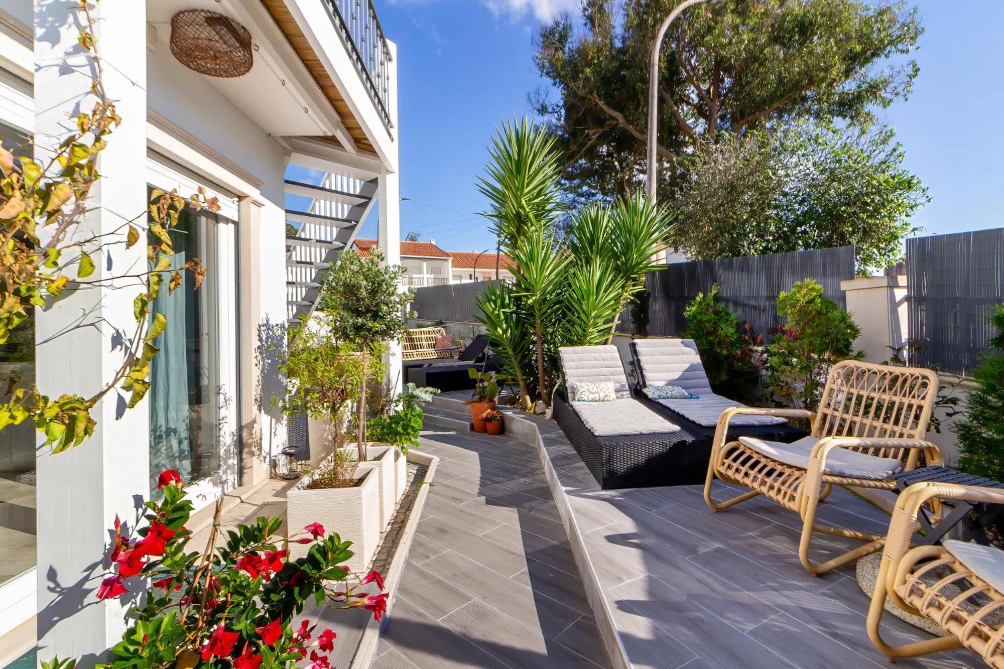 Nazare Oasis Suites Экстерьер фото